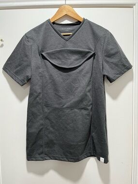 Men’s large LaLaBu Carrying Shirt Large